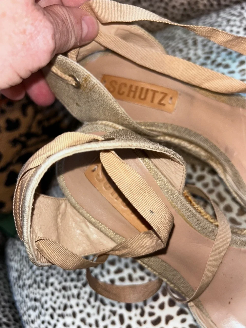 SCHUTZ matte gold